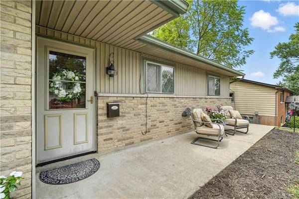 819 Gleneagle Drive, Riverside, OH 45431