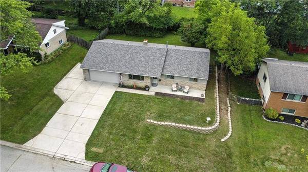 819 Gleneagle Drive, Riverside, OH 45431