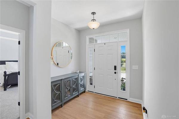 4049 Pepperwell Circle, Sugarcreek Township, OH 45440