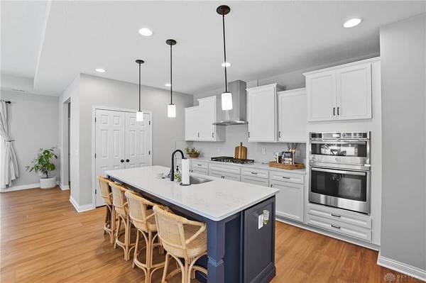 4049 Pepperwell Circle, Sugarcreek Township, OH 45440