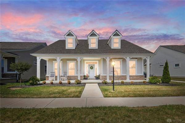 4049 Pepperwell Circle, Sugarcreek Township, OH 45440