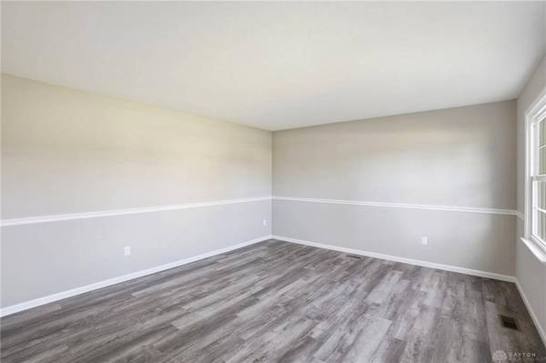 1985 Fox Run, Troy, OH 45373