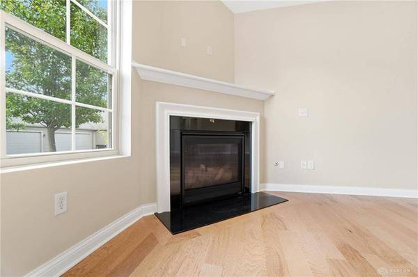 2419 Locust Hill Boulevard, Beavercreek, OH 45431