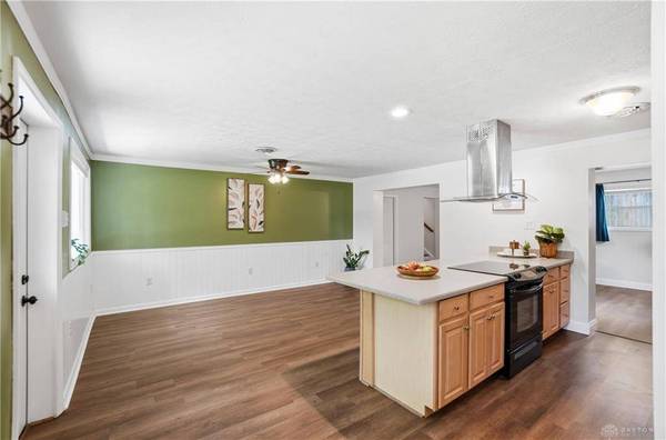 1684 Pierce Drive, Beavercreek, OH 45432
