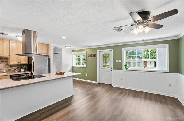 1684 Pierce Drive, Beavercreek, OH 45432