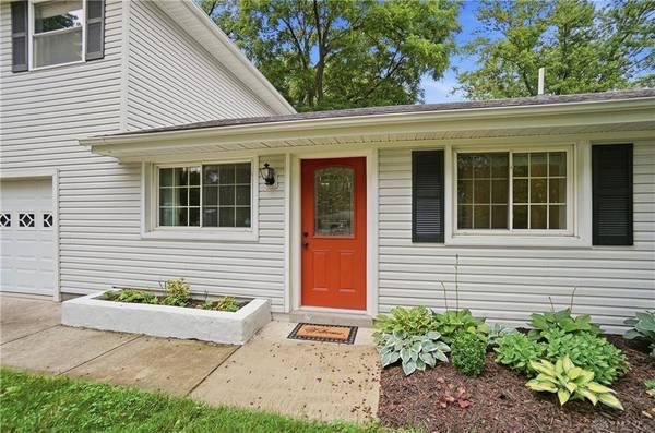 1684 Pierce Drive, Beavercreek, OH 45432