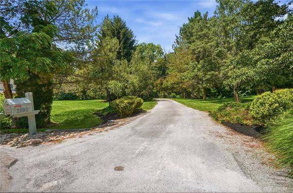 2892 River End Court, Spring Valley Twp, OH 45370
