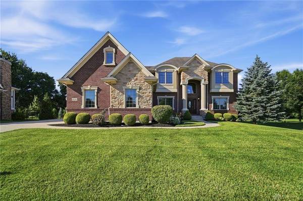 10540 Wallingsford Circle, Washington Twp, OH 45458