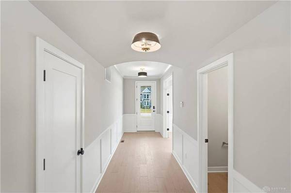 2425 Bent Grass Drive, Beavercreek, OH 45431