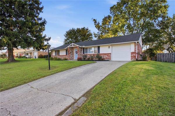 2026 S Lakeman Drive, Bellbrook, OH 45305