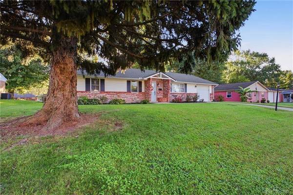 2026 S Lakeman Drive, Bellbrook, OH 45305
