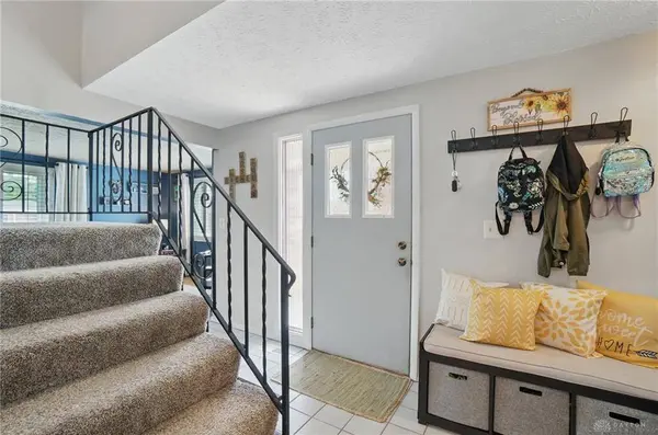 5724 Pennywell Drive, Dayton, OH 45424