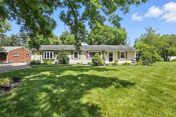 1608 Ken Klare Drive, Beavercreek, OH 45432