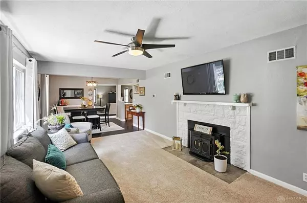 1608 Ken Klare Drive, Beavercreek, OH 45432