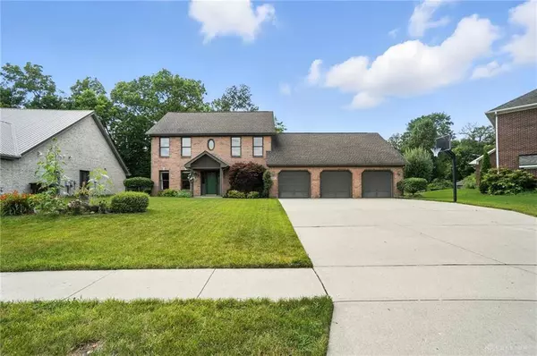 305 Pauly Drive, Englewood, OH 45315