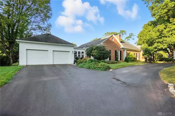 3993 Applewood Lane, Dayton, OH 45429