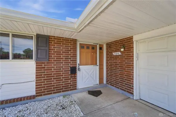 324 Oldham Way, Englewood, OH 45322