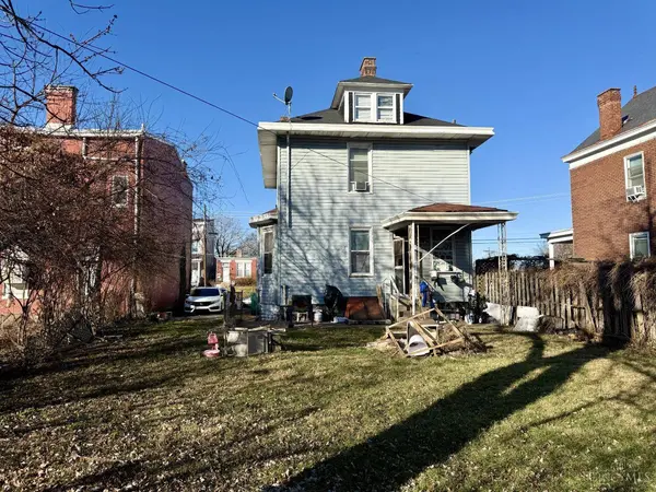 1242 Ross, Cincinnati, OH 45205