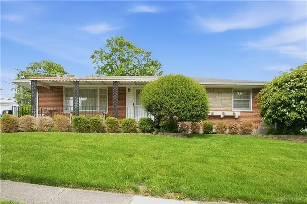 877 Woodhill Road, Riverside, OH 45431