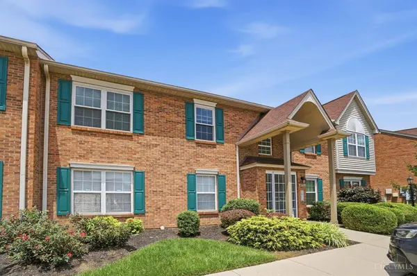 8753 Carrousel Park Cir #99, Colerain Twp, OH 45251