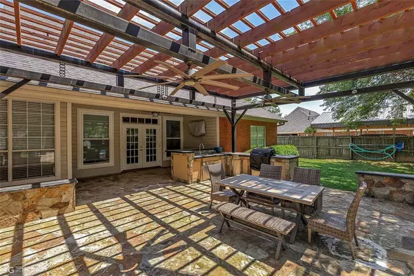 104 Tealwood Drive, Bossier City, LA 71111