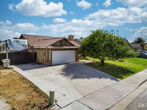 11805 Hannah Denise Avenue, Bakersfield, CA 93312