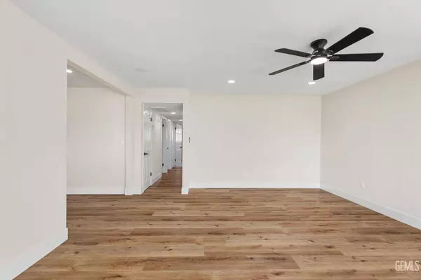 6801 Mignonette Street, Bakersfield, CA 93308