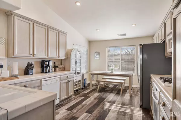 12312 Stonington Street, Bakersfield, CA 93312