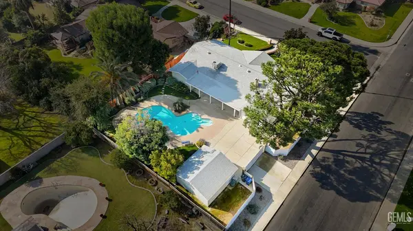 200 El Tovar Court, Bakersfield, CA 93309