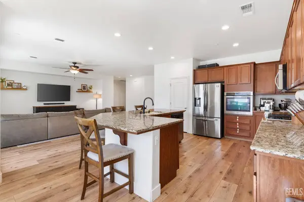 14511 Beach Aster Drive, Bakersfield, CA 93314