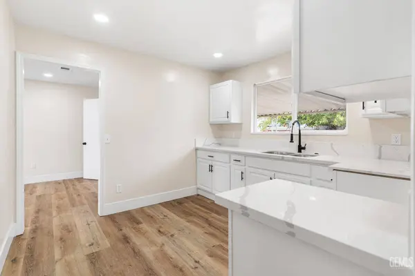 710 Washington Avenue, Bakersfield, CA 93308