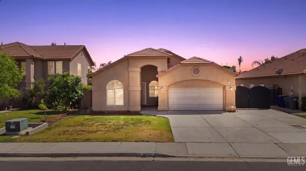 2415 Macau Street, Bakersfield, CA 93313