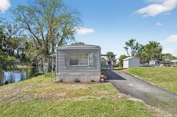 2944 PALM CIR, Haines City, FL 33844