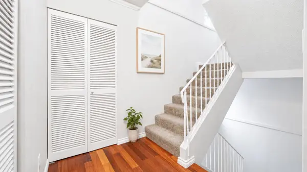 2957 Argo PL, Burnaby, BC V3J 7G2