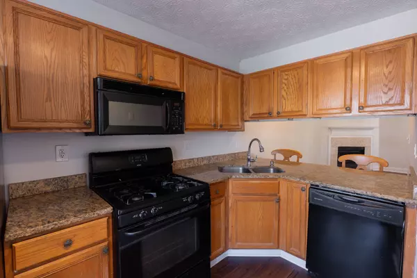 Marietta, GA 30066-4922,52 Barrington Pl