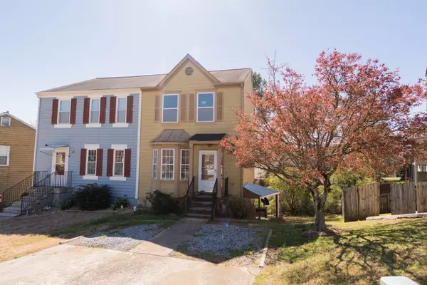 52 Barrington Pl, Marietta, GA 30066-4922