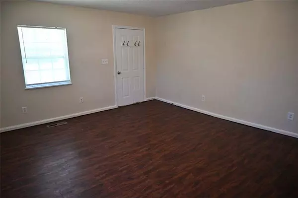 6327 COOPER ST #A, Douglasville, GA 30134