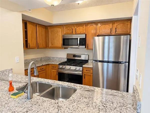 3025 Sand Wedge CIR NW, Kennesaw, GA 30144