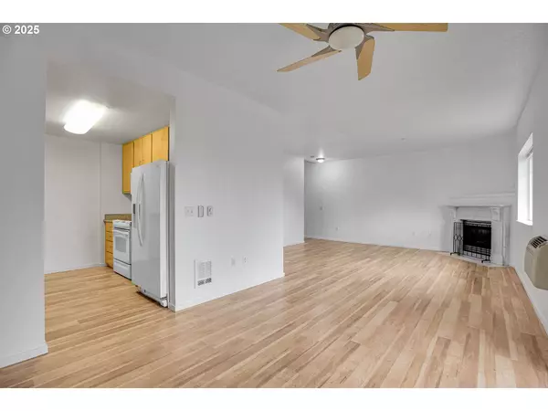 10800 SE 17TH CIR #H101, Vancouver, WA 98664