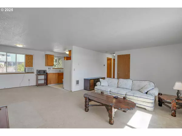 441 NW 15TH AVE, Camas, WA 98607