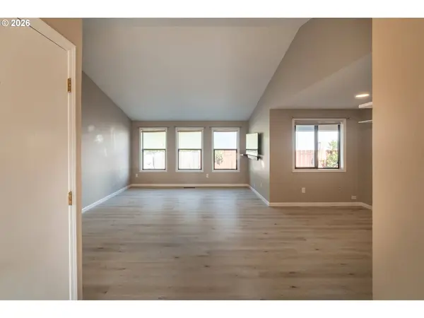 3705 NE 157TH AVE, Vancouver, WA 98682
