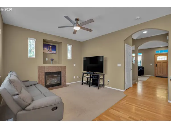 19615 SE 30TH WAY, Camas, WA 98607