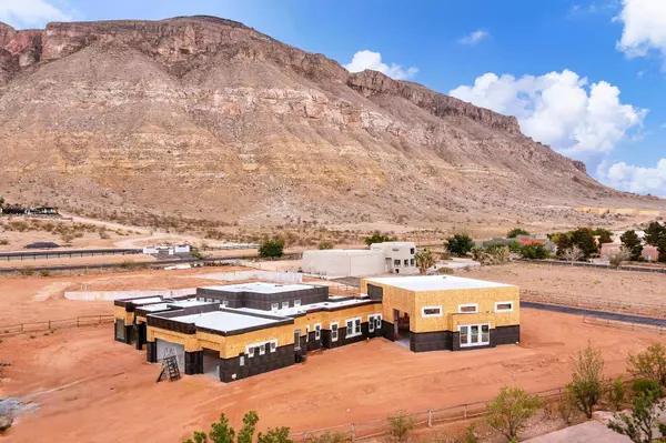 1137 W 4310 S, Hurricane, UT 84737