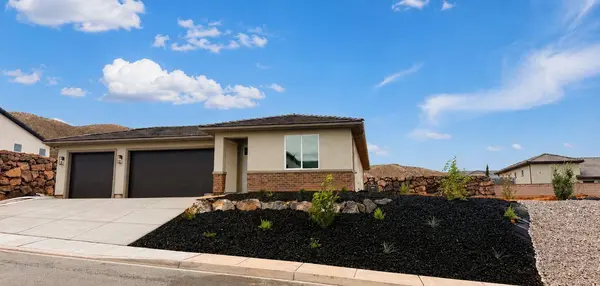 1566 E Centaurus WAY, Washington, UT 84780
