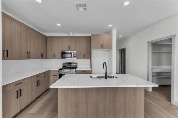 1588 E Centaurus WAY, Washington, UT 84780