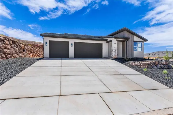 1588 E CENTAURUS WAY #108, Washington, UT 84780