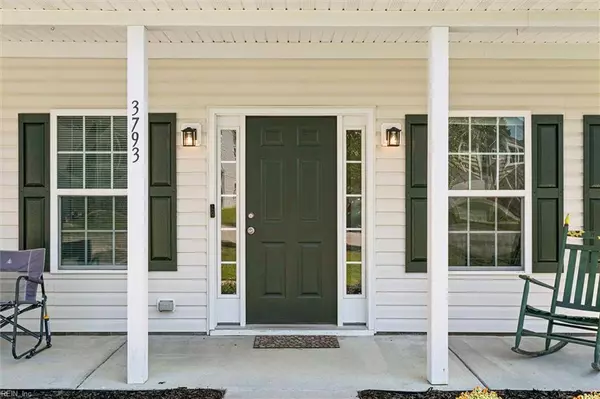 3793 Mariners DR, Hayes, VA 23072