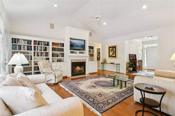 124 Augusta, Williamsburg, VA 23188