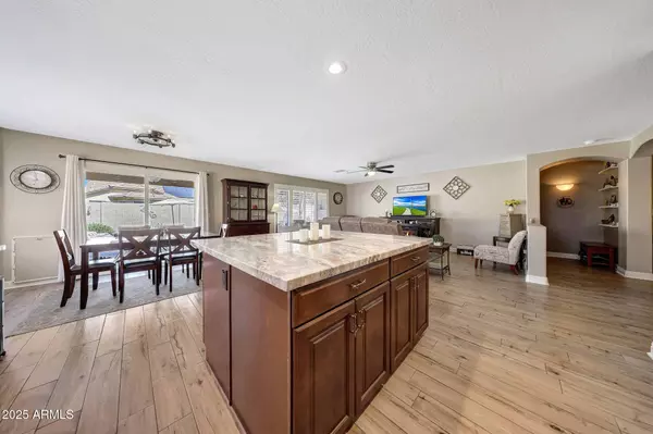 16386 W RIMROCK Street, Surprise, AZ 85388