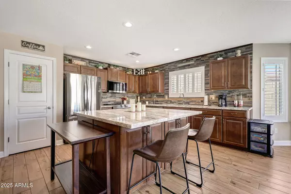 16386 W RIMROCK Street, Surprise, AZ 85388